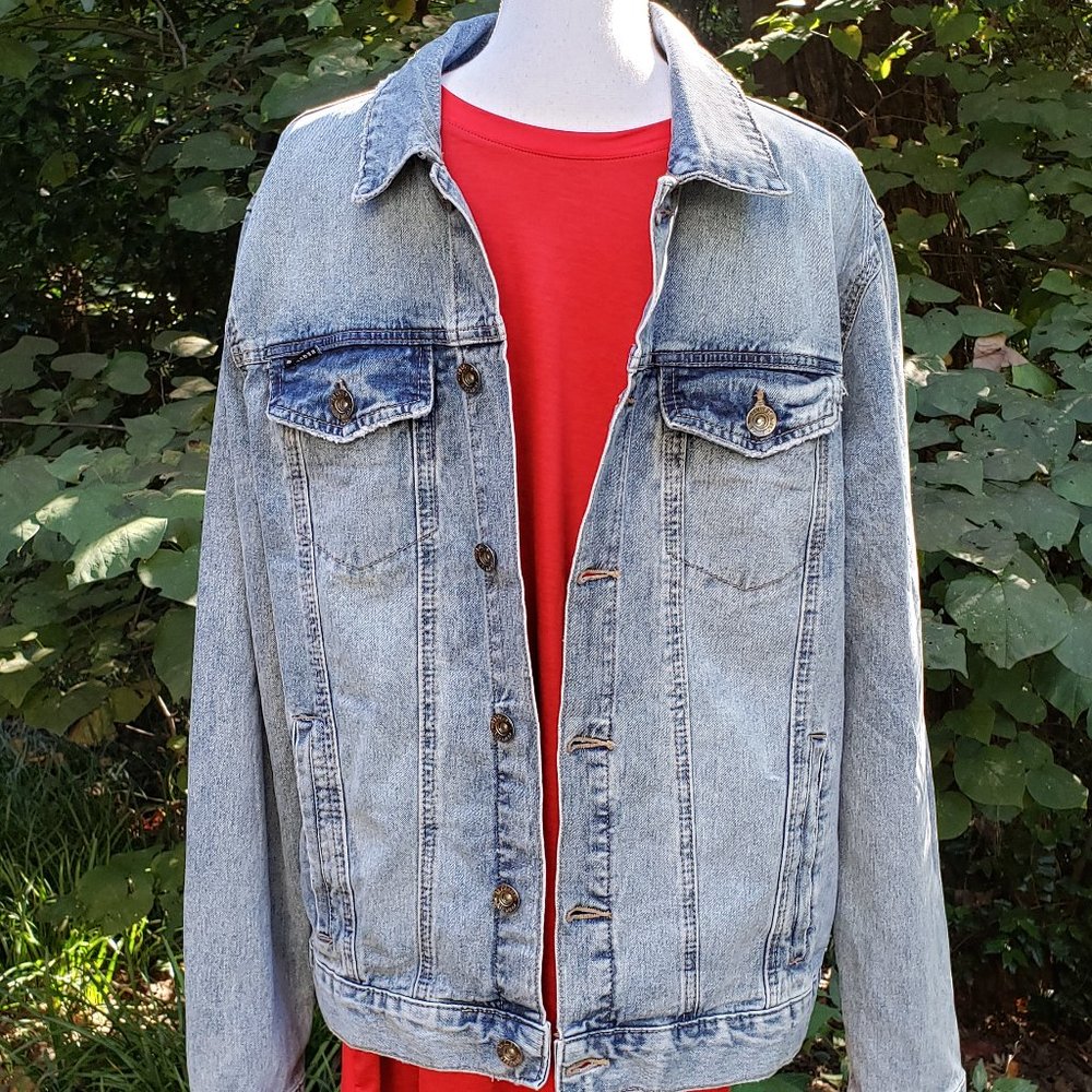 REQUEST Denim Trucker Jacket Men Size Large Blue Denim New - Picture 2 of 8